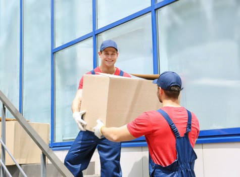 Flexible Man And A Van Brompton transport for homes and businesses