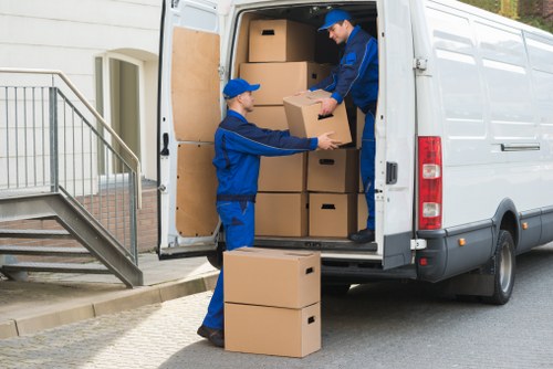 Sustainable moving and recycling service supporting local borough waste separation