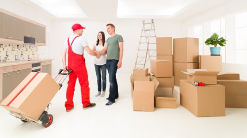 Organised residential packing and unpacking support for Brompton customers